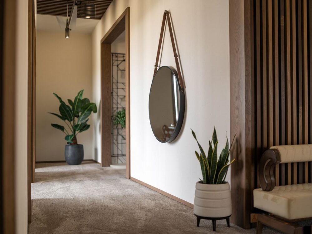 lustro w przedpokoju