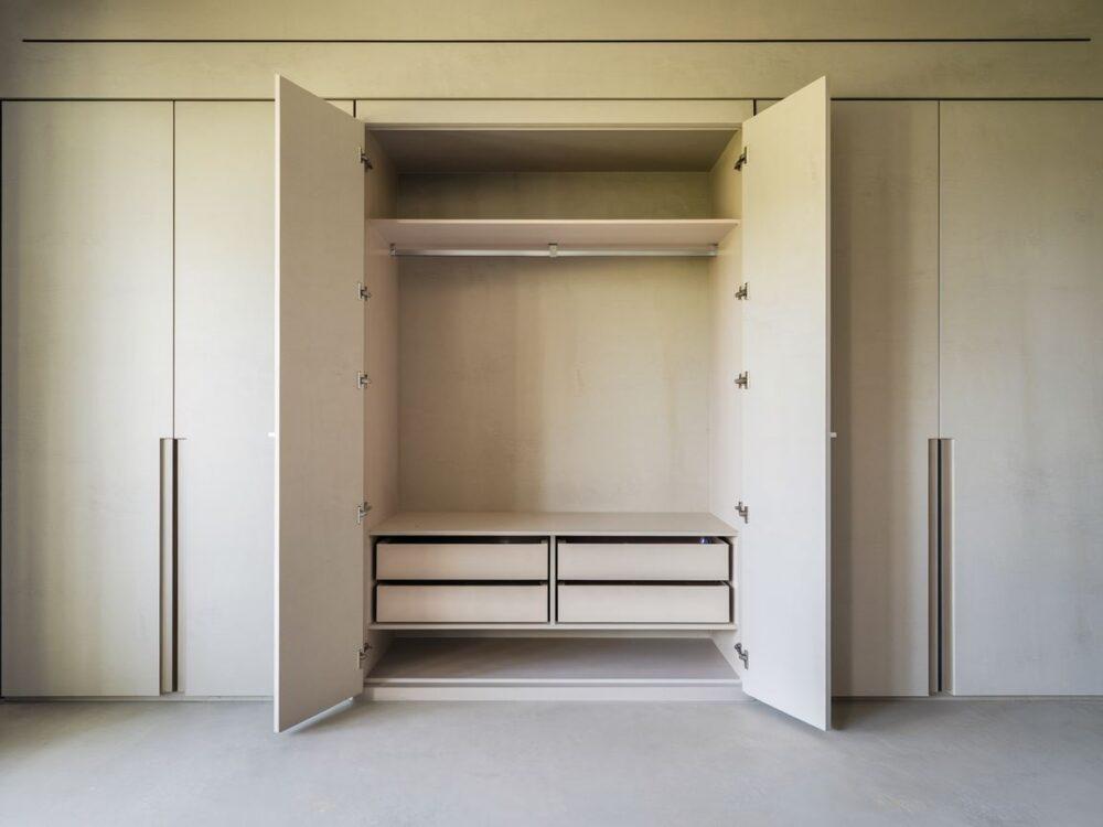 szafa wnękowa bez pleców